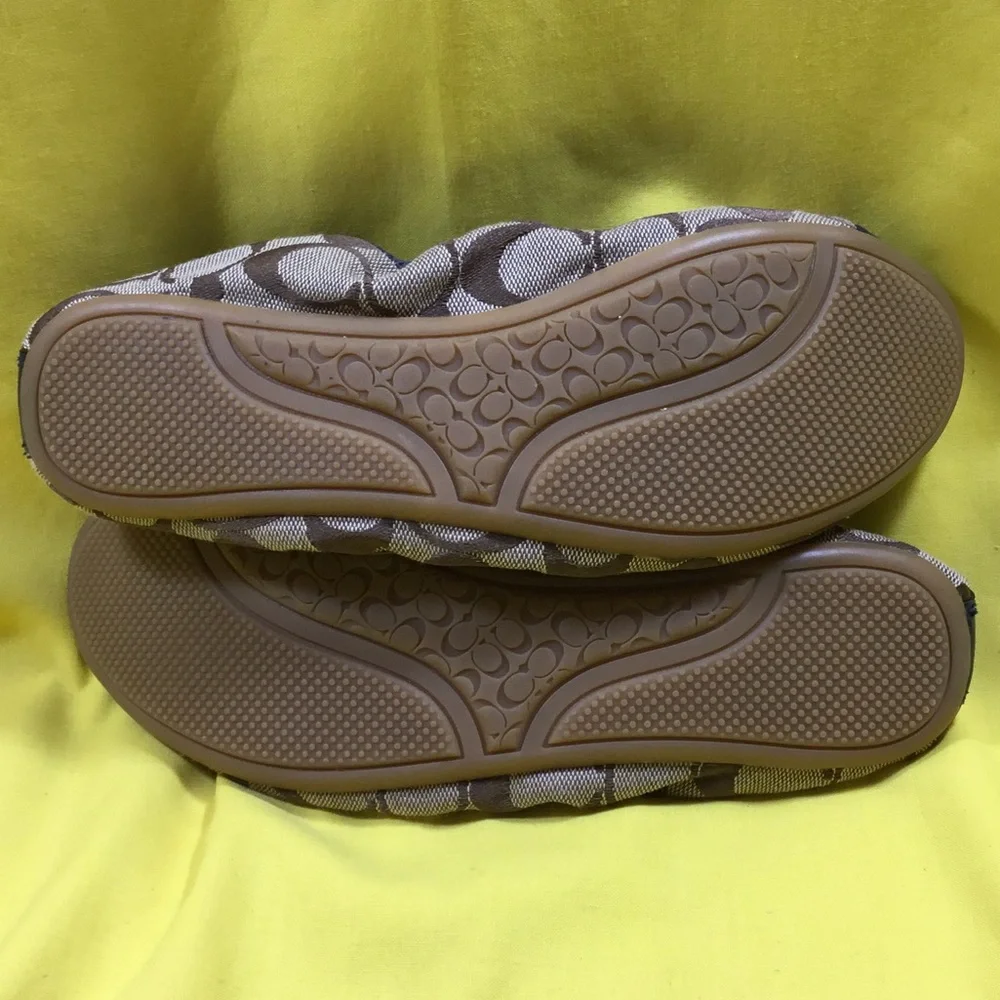 Coach classic slip leather